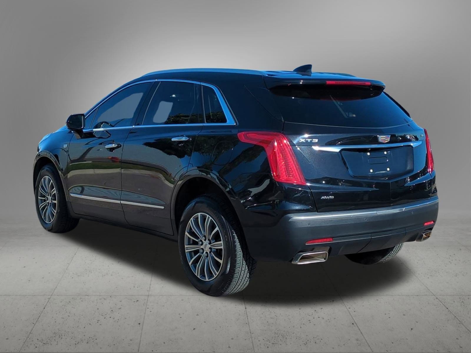Thumbnail: 2018 Cadillac XT5 - 4