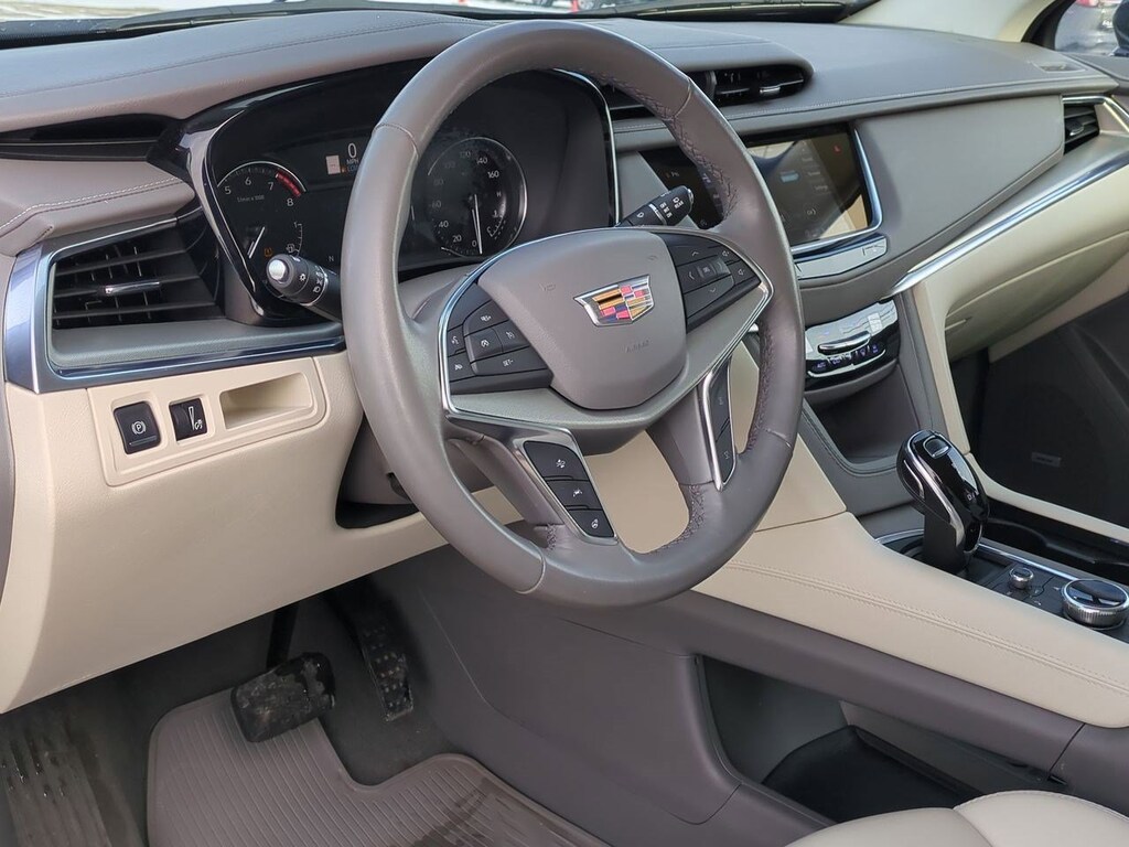 Certified 2023 CADILLAC XT5 Premium Luxury SUV
