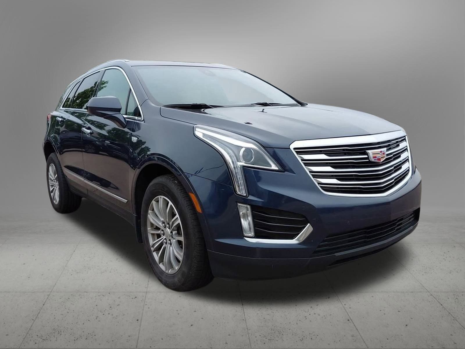 Thumbnail: 2019 Cadillac XT5 - 8