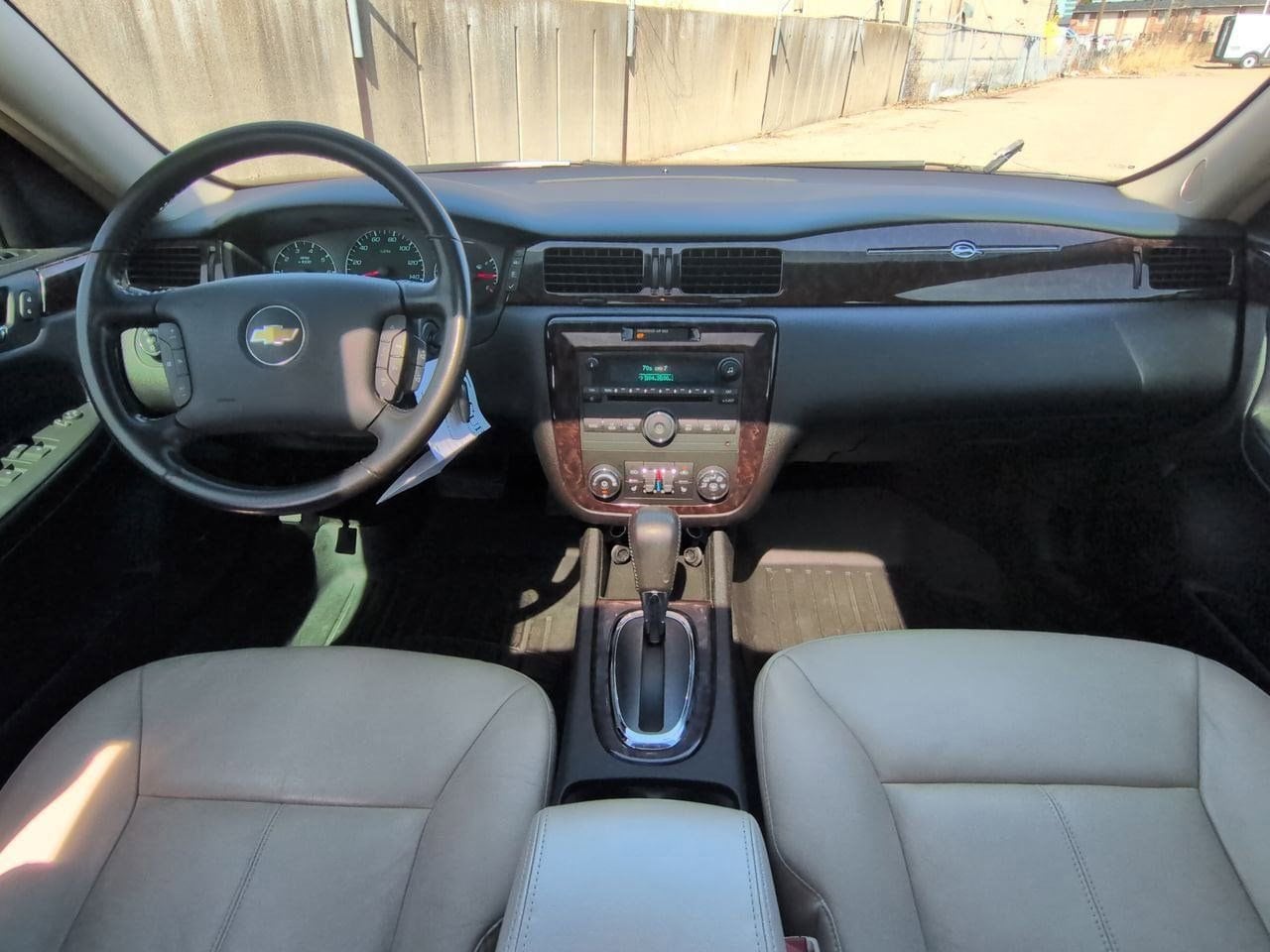 Thumbnail: 2012 Chevrolet Impala - 15