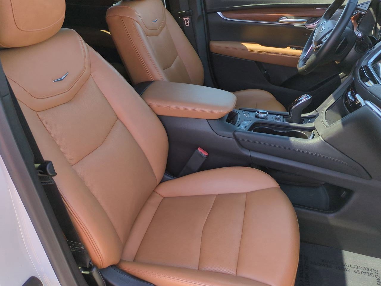 Thumbnail: 2023 Cadillac XT5 - 22