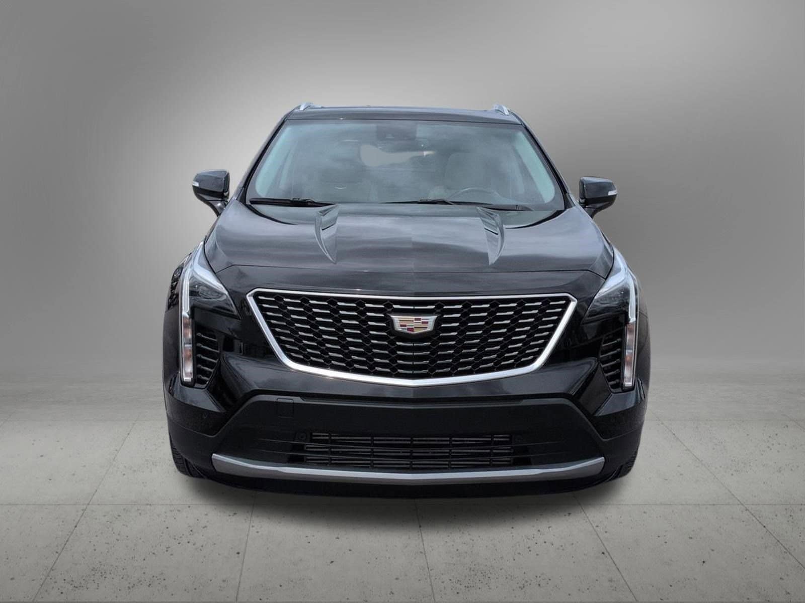 Thumbnail: 2023 Cadillac XT4 - 8