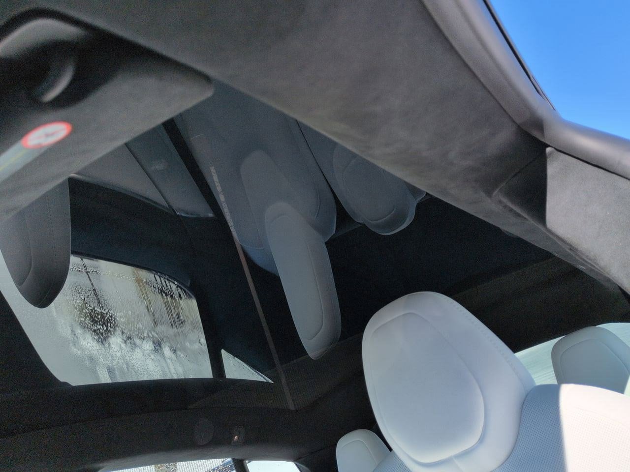 Thumbnail: 2022 Tesla Model S - 17