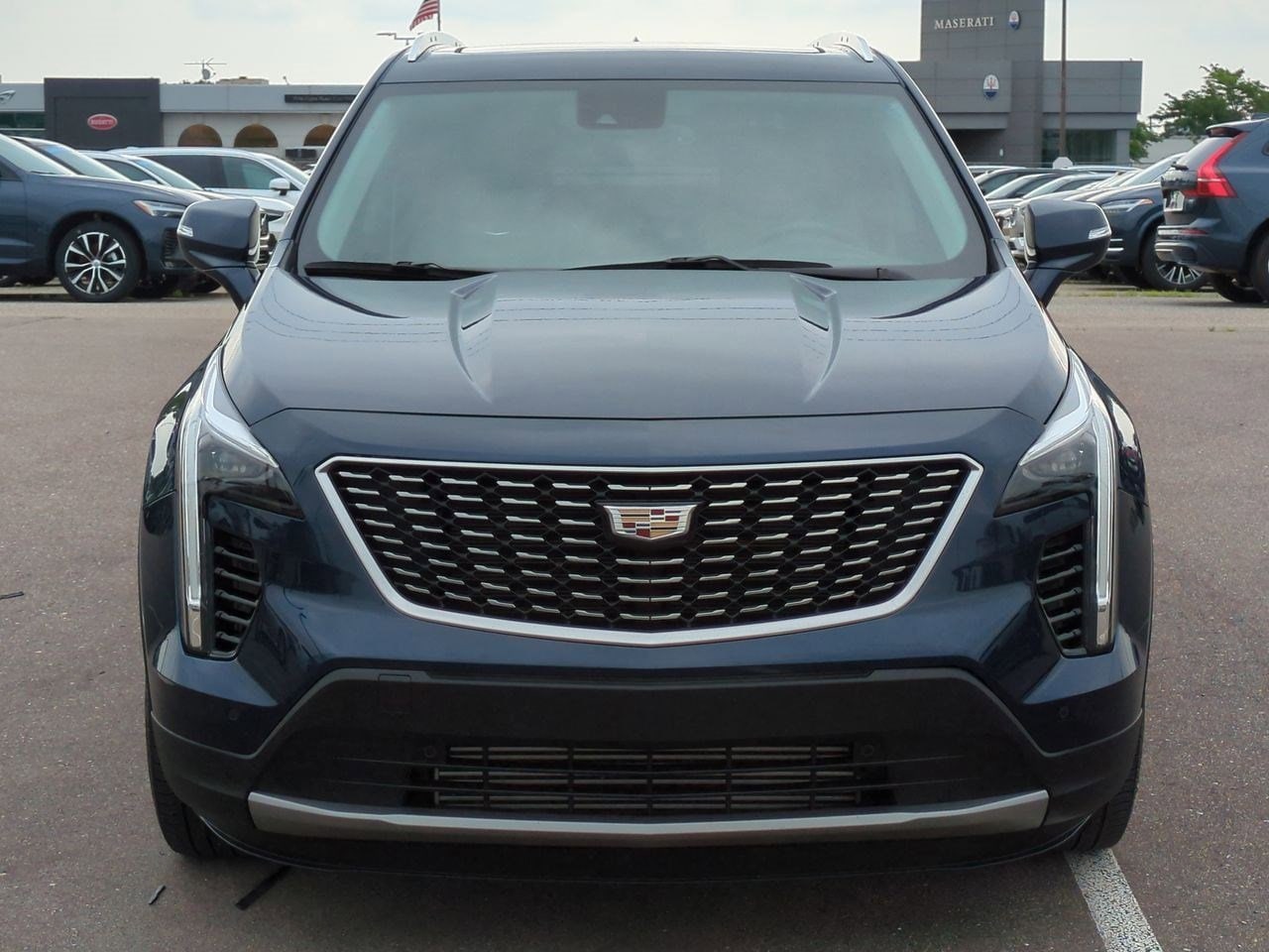 Thumbnail: 2021 Cadillac XT4 - 9
