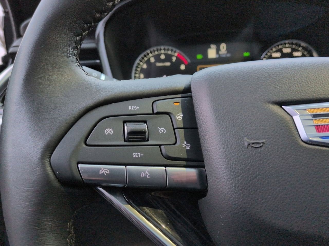 Thumbnail: 2025 Cadillac XT6 - 26