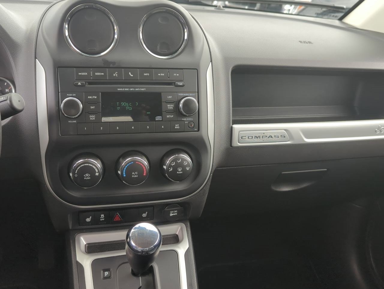 Thumbnail: 2017 Jeep Compass - 25