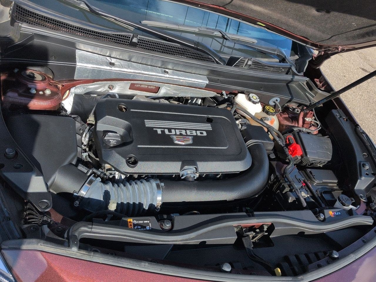 Thumbnail: 2022 Cadillac XT4 - 14