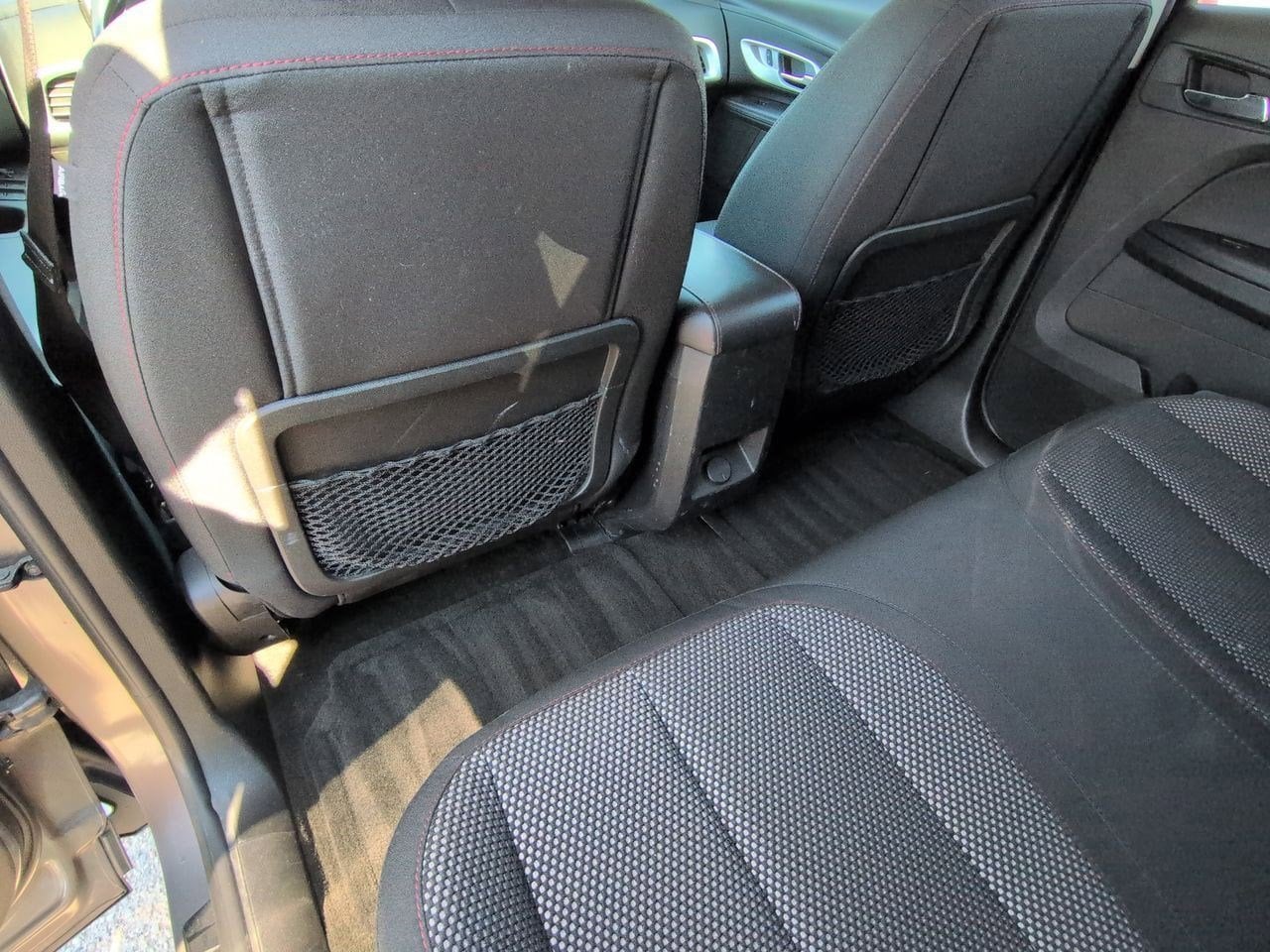 Thumbnail: 2012 Chevrolet Equinox - 18