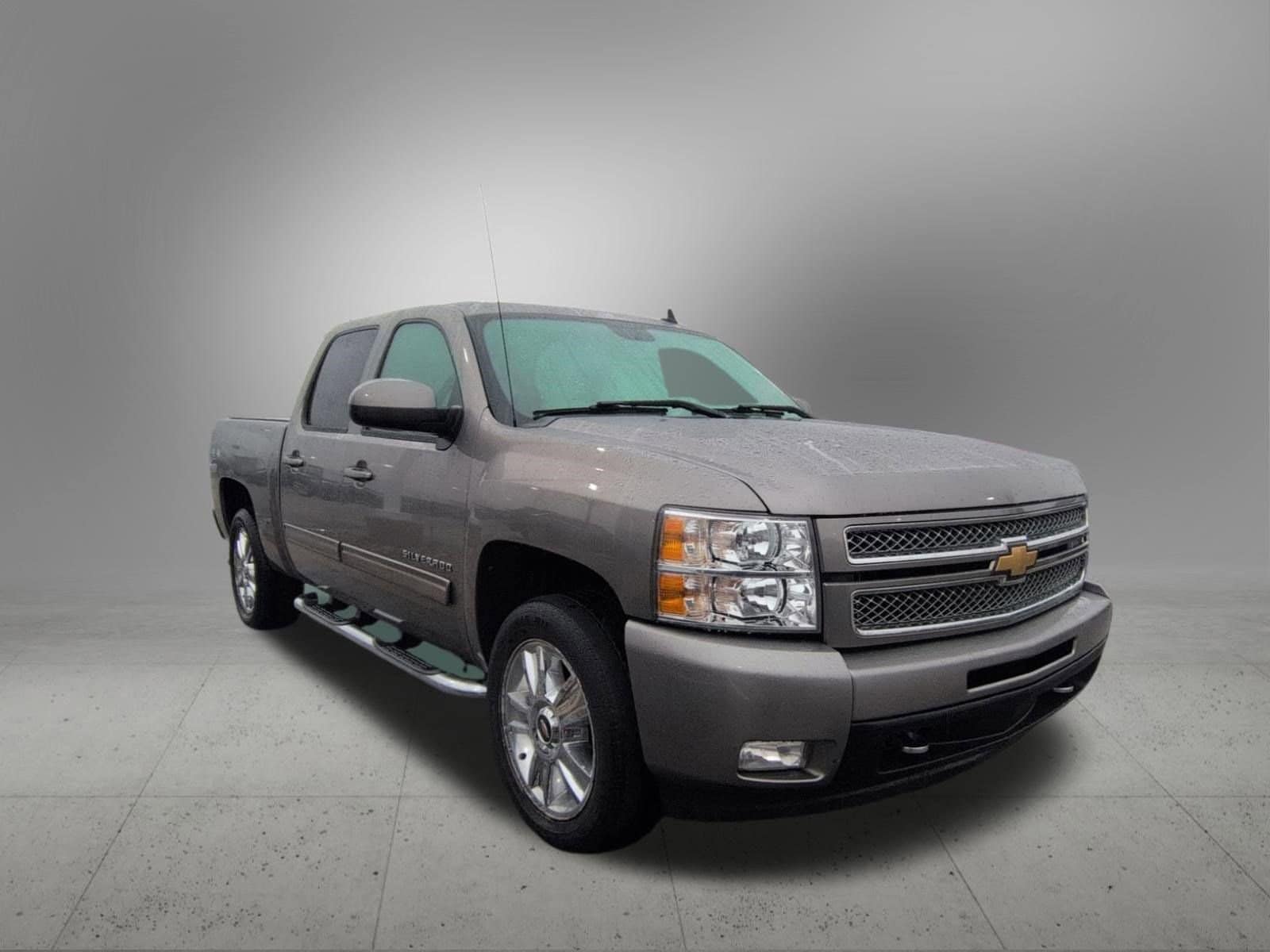 Thumbnail: 2012 Chevrolet Silverado 1500 - 8
