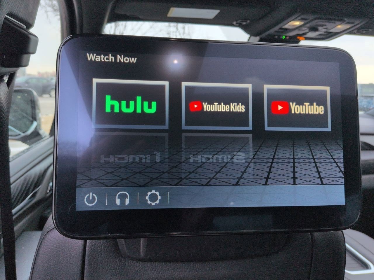 Thumbnail: 2023 GMC Yukon - 40