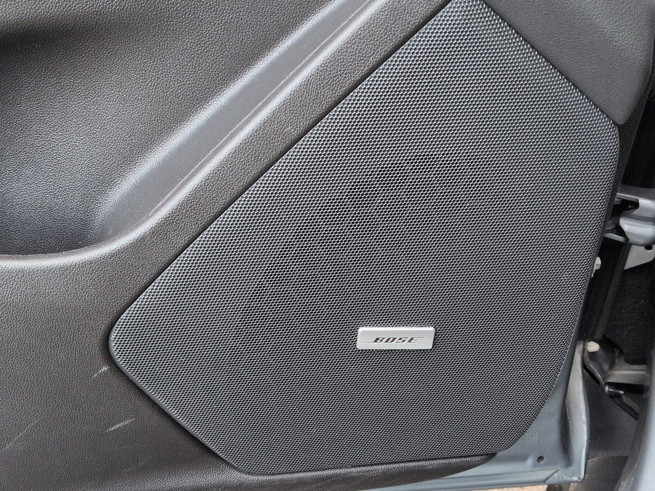 Thumbnail: 2023 Cadillac XT5 - 32