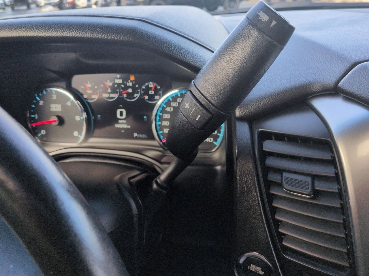 Thumbnail: 2019 Chevrolet Suburban - 35