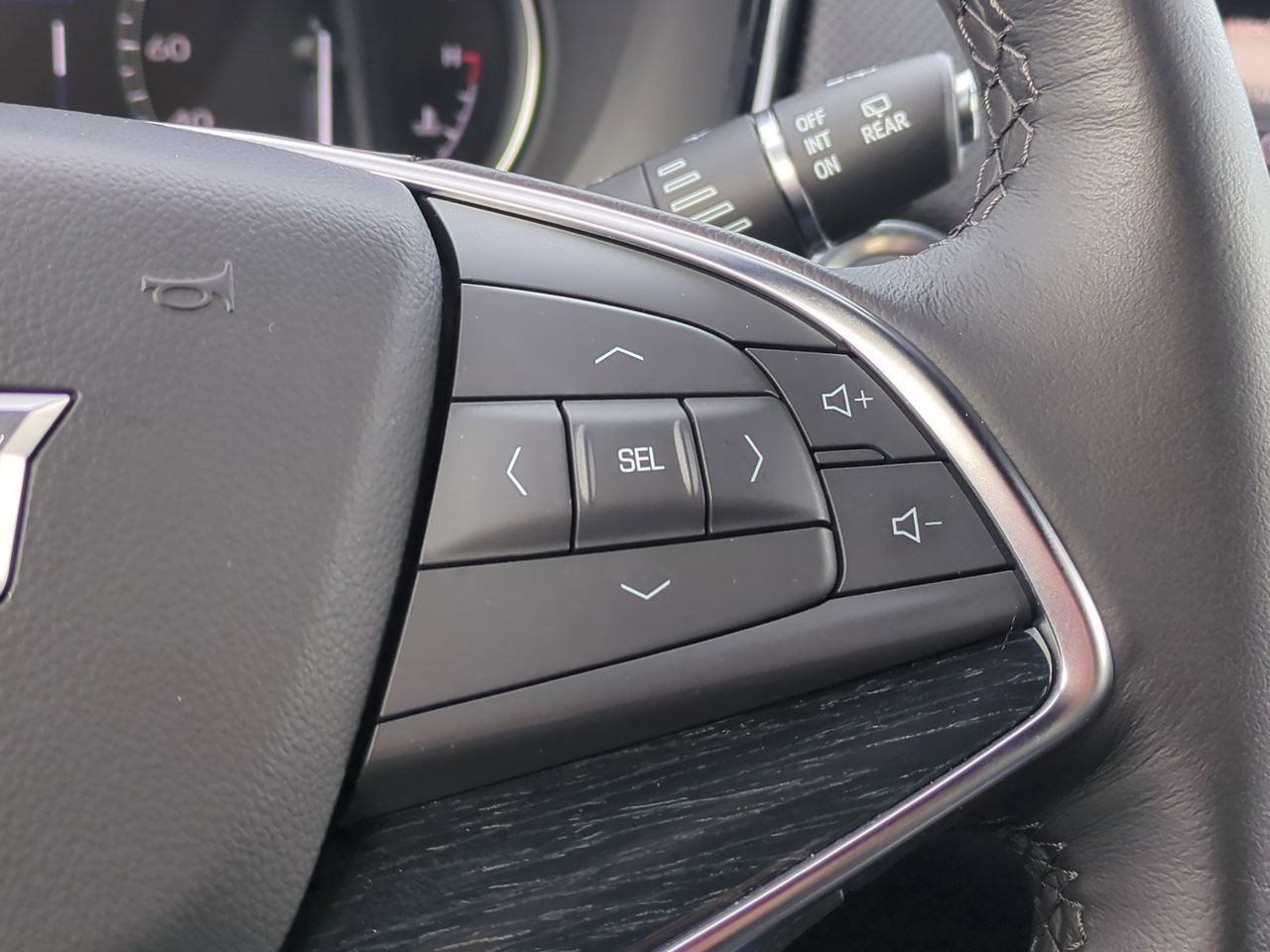 Thumbnail: 2023 Cadillac XT5 - 26