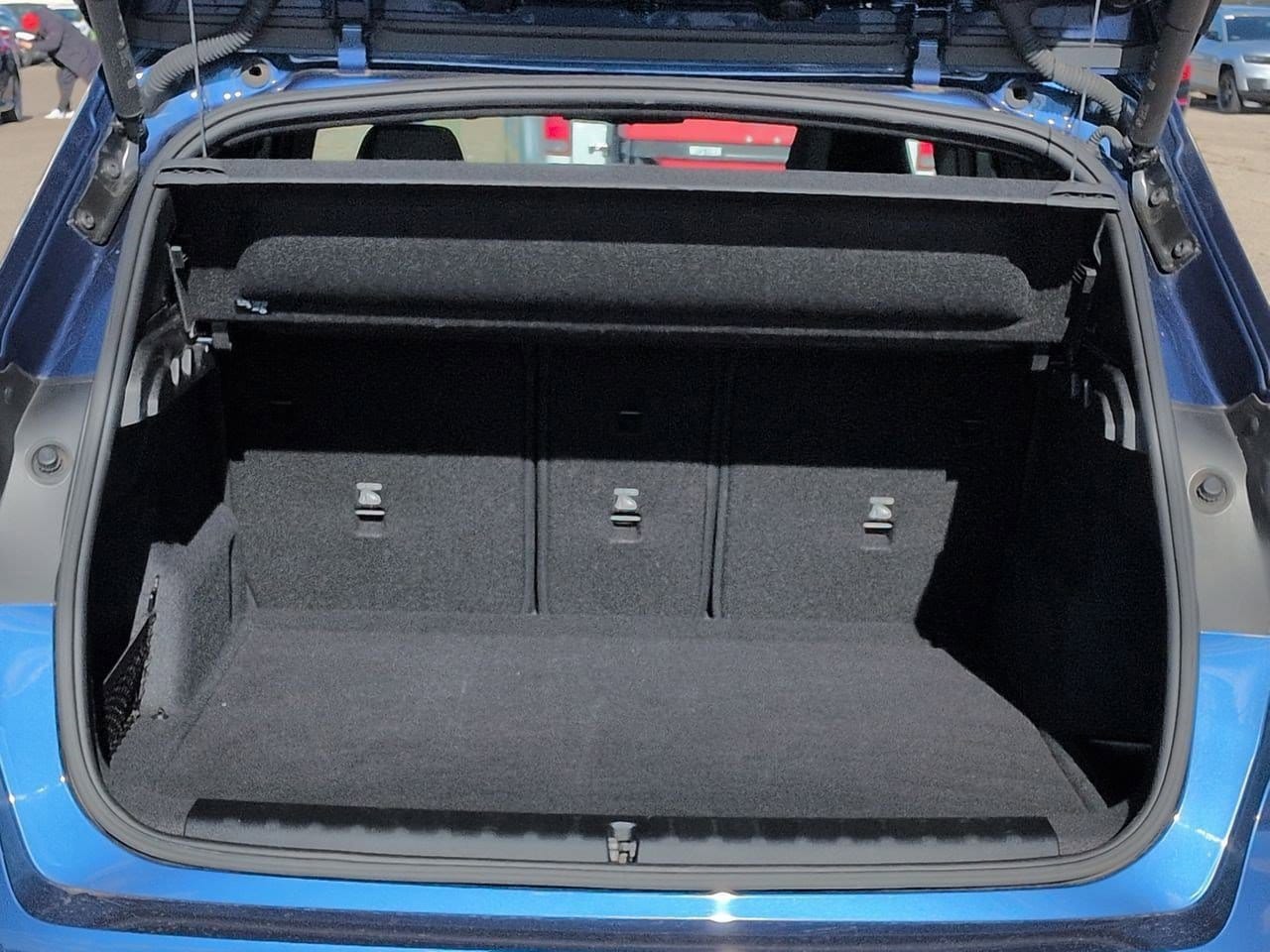 Thumbnail: 2023 BMW X1 - 34