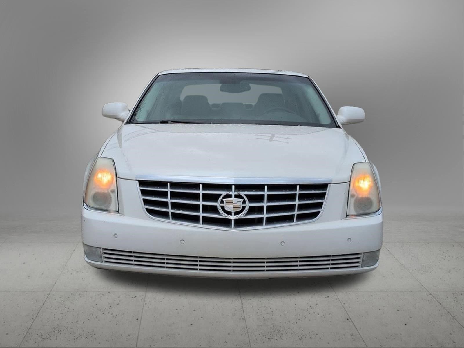 Thumbnail: 2008 Cadillac DTS - 9