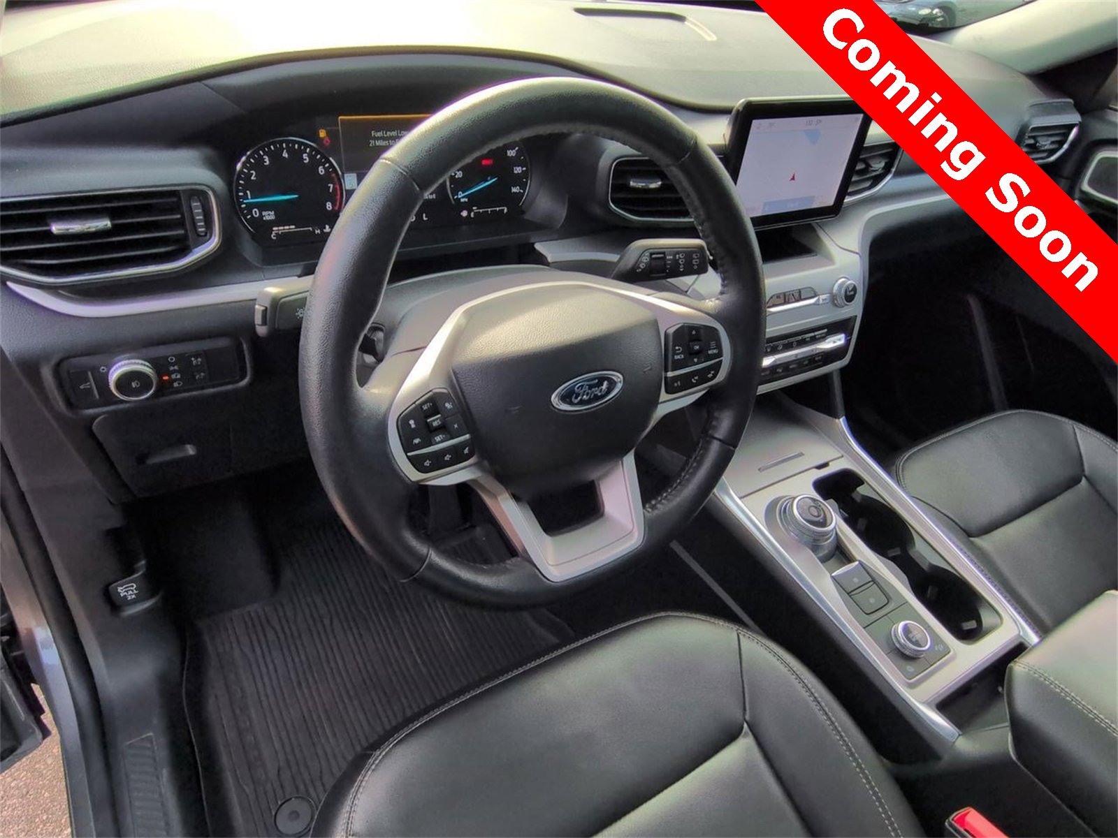 2022 Ford Explorer XLT photo 2