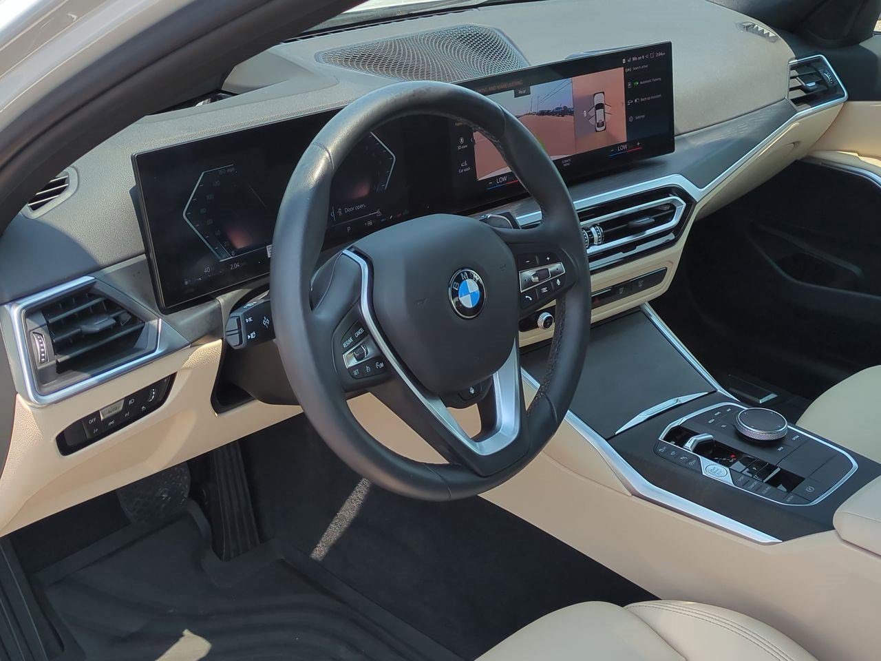 Thumbnail: 2023 BMW 3 Series - 2