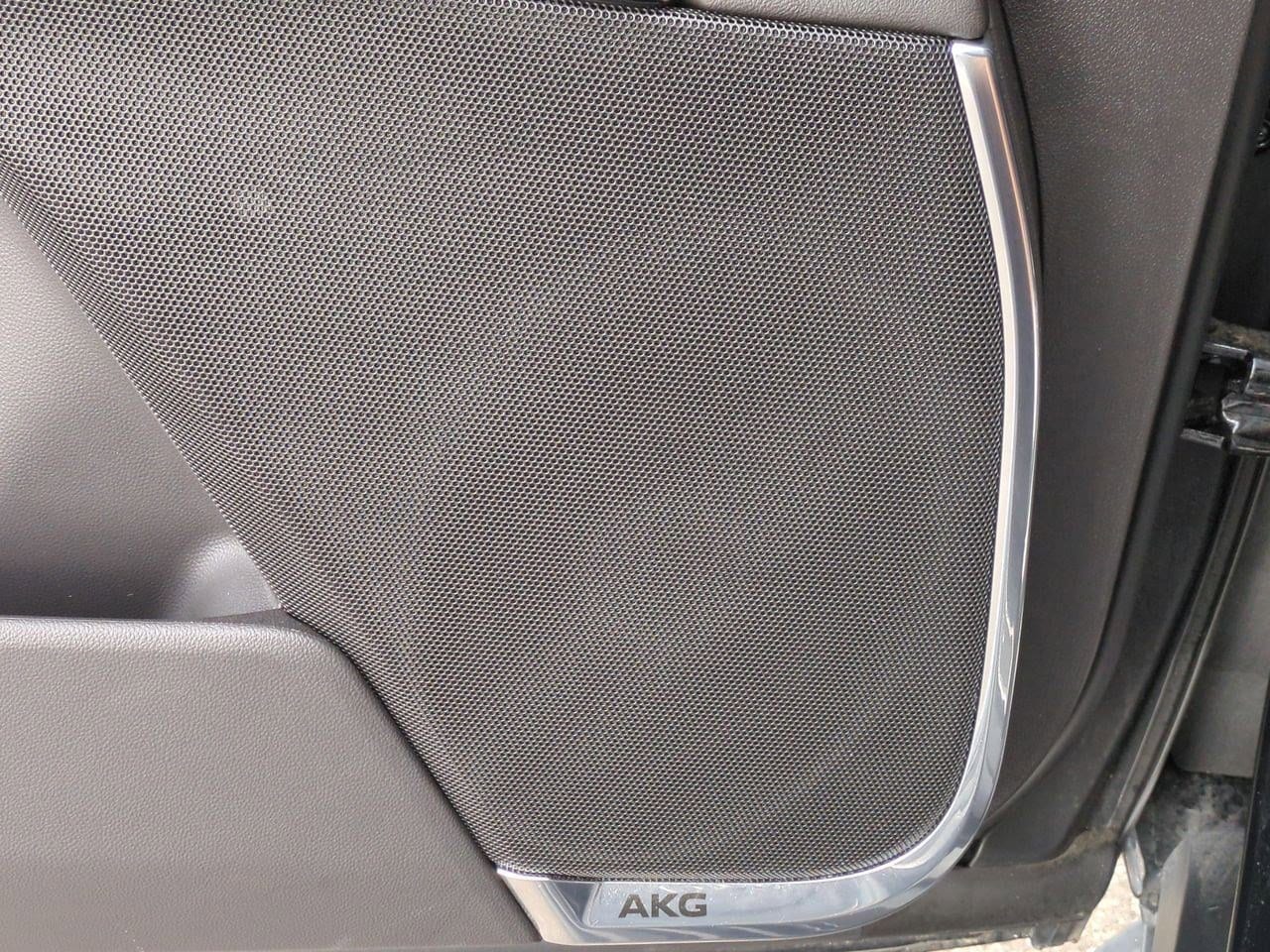 Thumbnail: 2025 Cadillac Escalade - 31