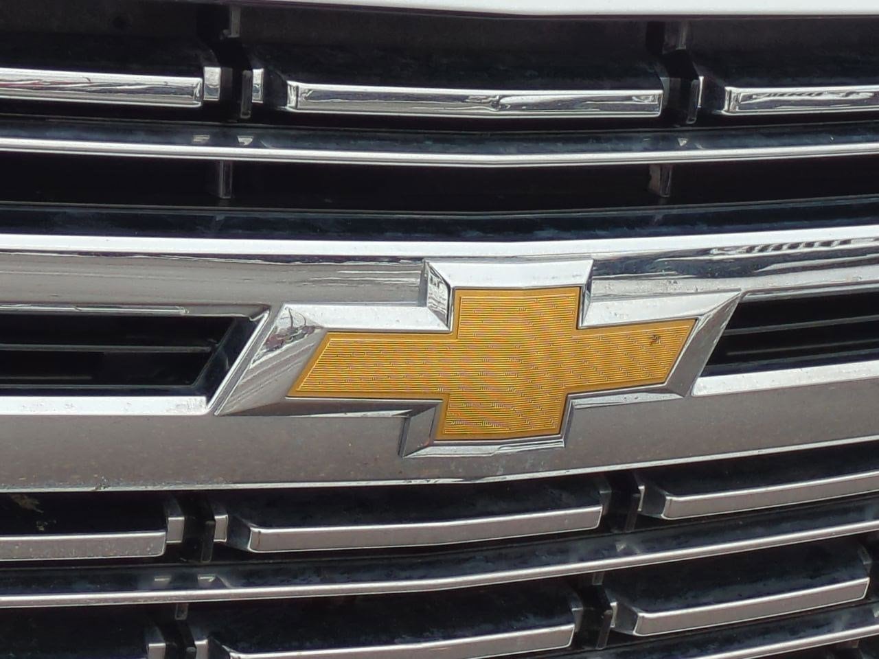 Thumbnail: 2023 Chevrolet Suburban - 10