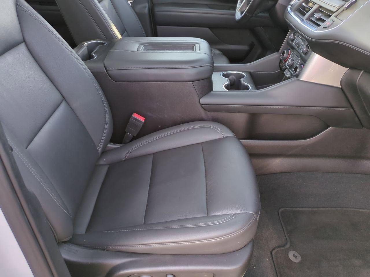 Thumbnail: 2023 Chevrolet Tahoe - 23