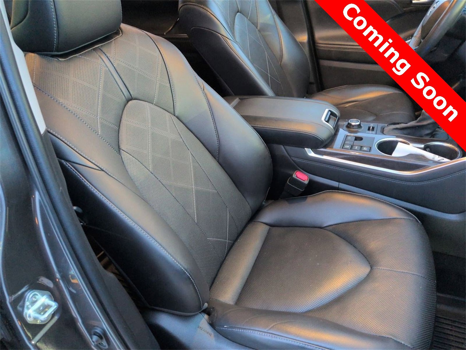 Thumbnail: 2023 Toyota Highlander - 22