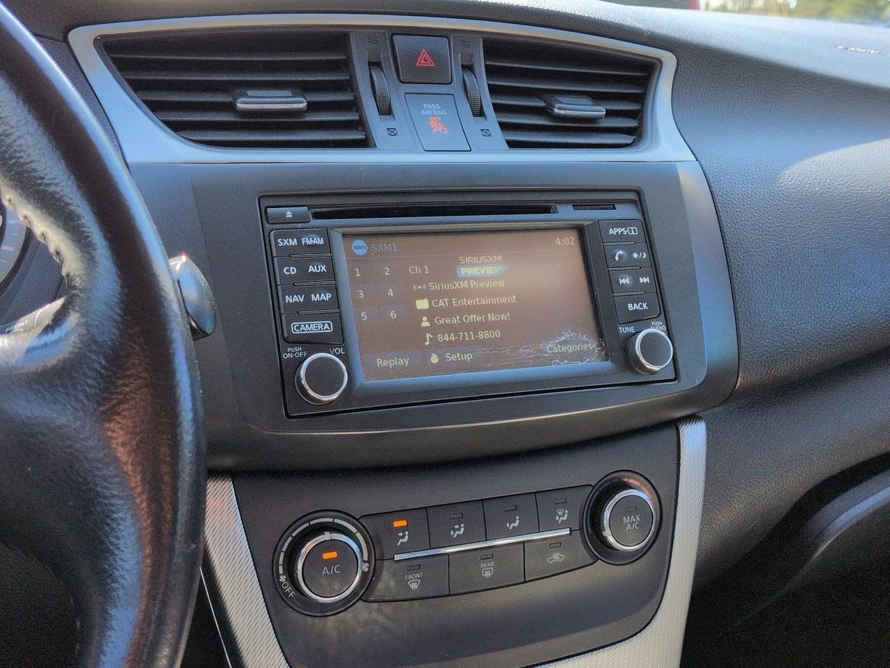 Thumbnail: 2015 Nissan Sentra - 26