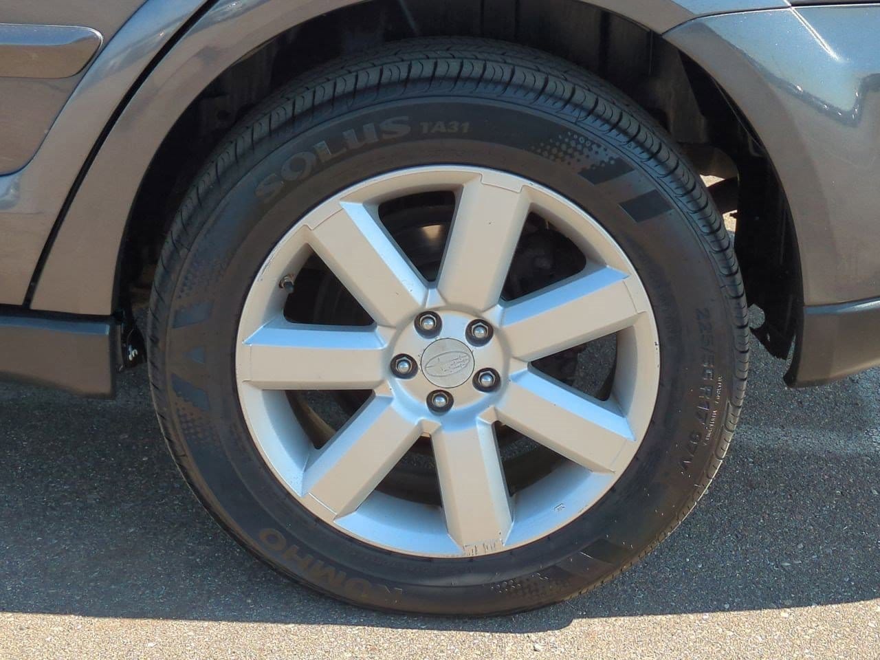 Thumbnail: 2008 Subaru Outback - 13