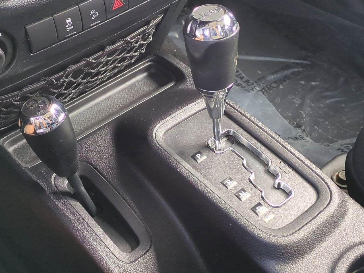 Thumbnail: 2014 Jeep Wrangler - 29