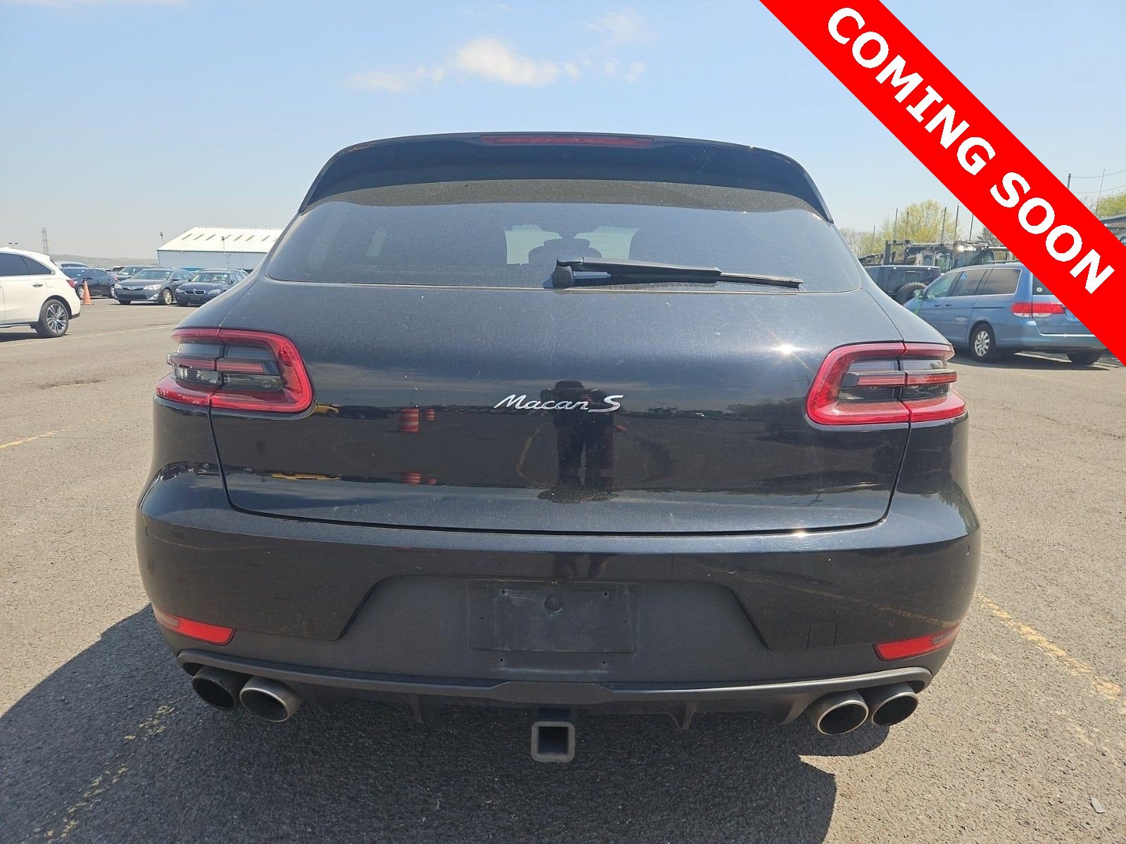 Thumbnail: 2016 Porsche Macan - 4