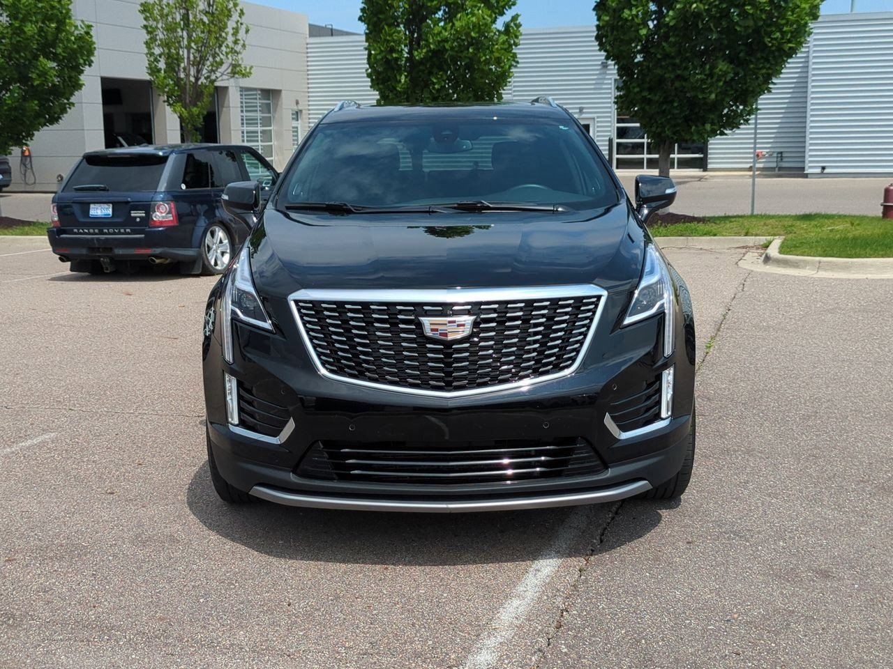 Thumbnail: 2023 Cadillac XT5 - 9