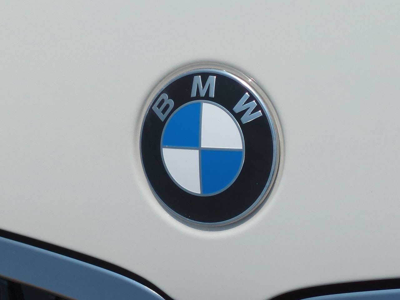 Thumbnail: 2023 BMW 3 Series - 10