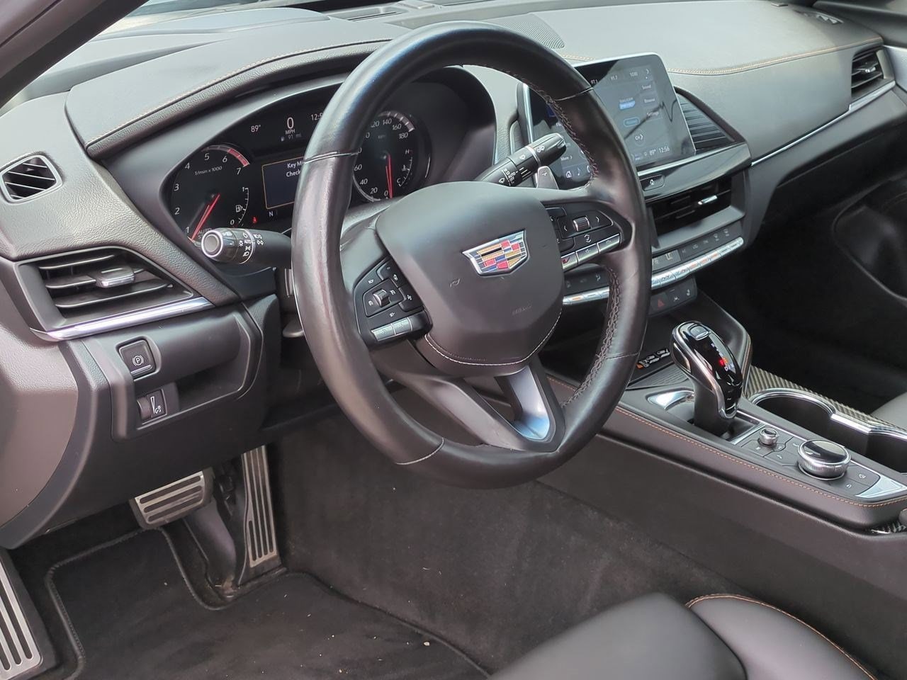 Thumbnail: 2023 Cadillac CT4 - 2