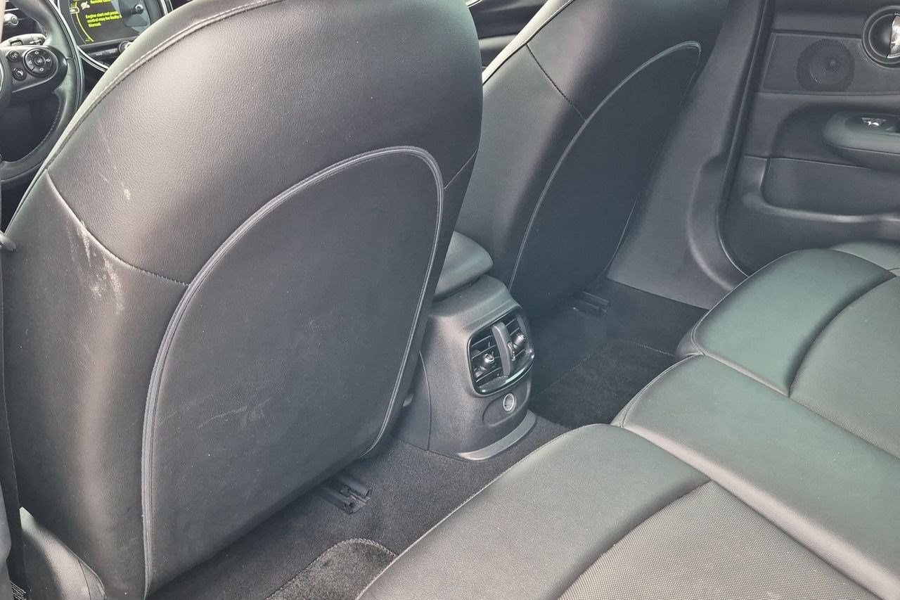 2017 MINI Clubman Base - Photo 18
