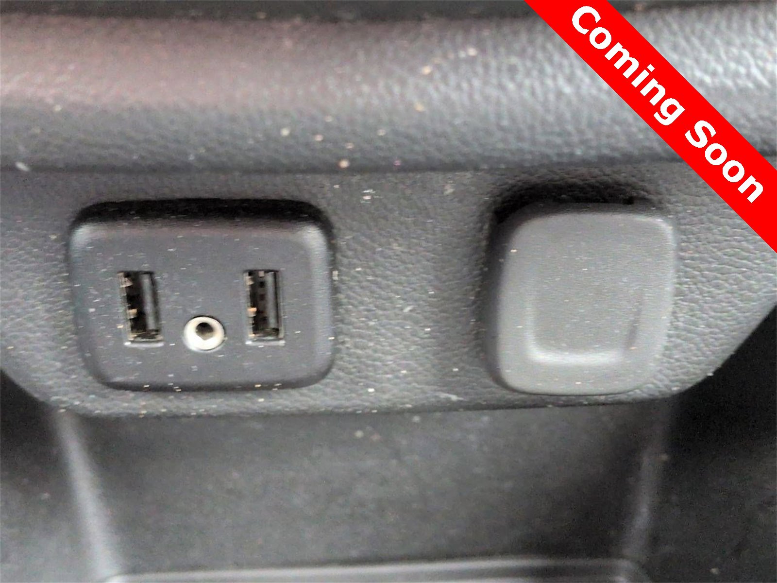 Thumbnail: 2023 Chevrolet Traverse - 29