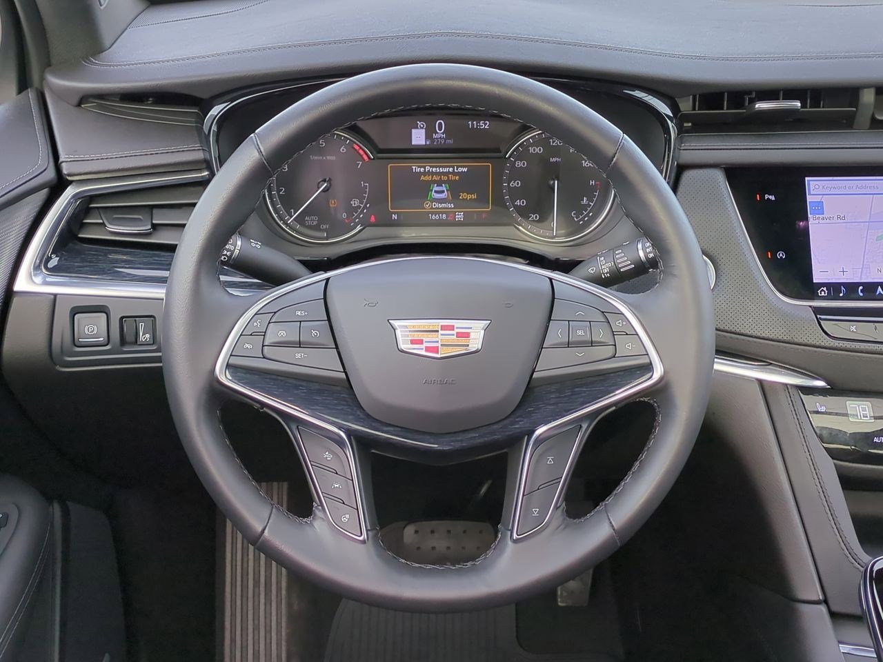 Thumbnail: 2023 Cadillac XT5 - 24