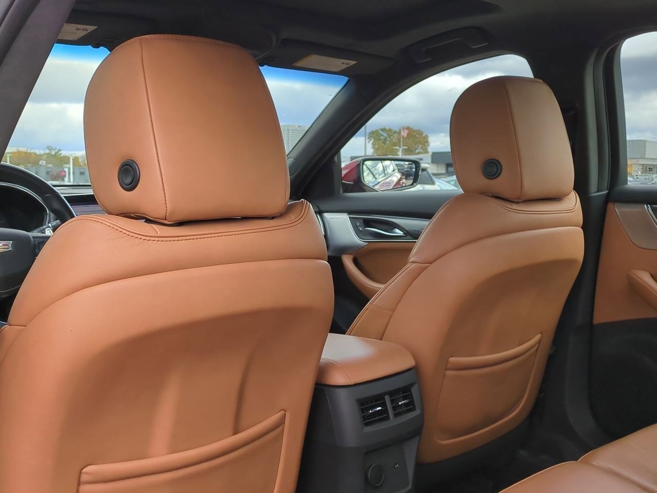 Thumbnail: 2023 Cadillac CT5 - 17