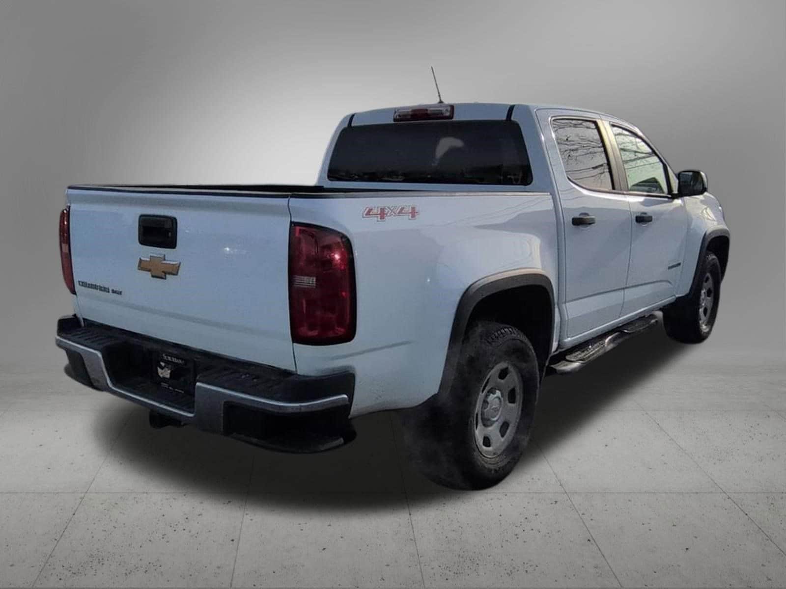 Thumbnail: 2017 Chevrolet Colorado - 6