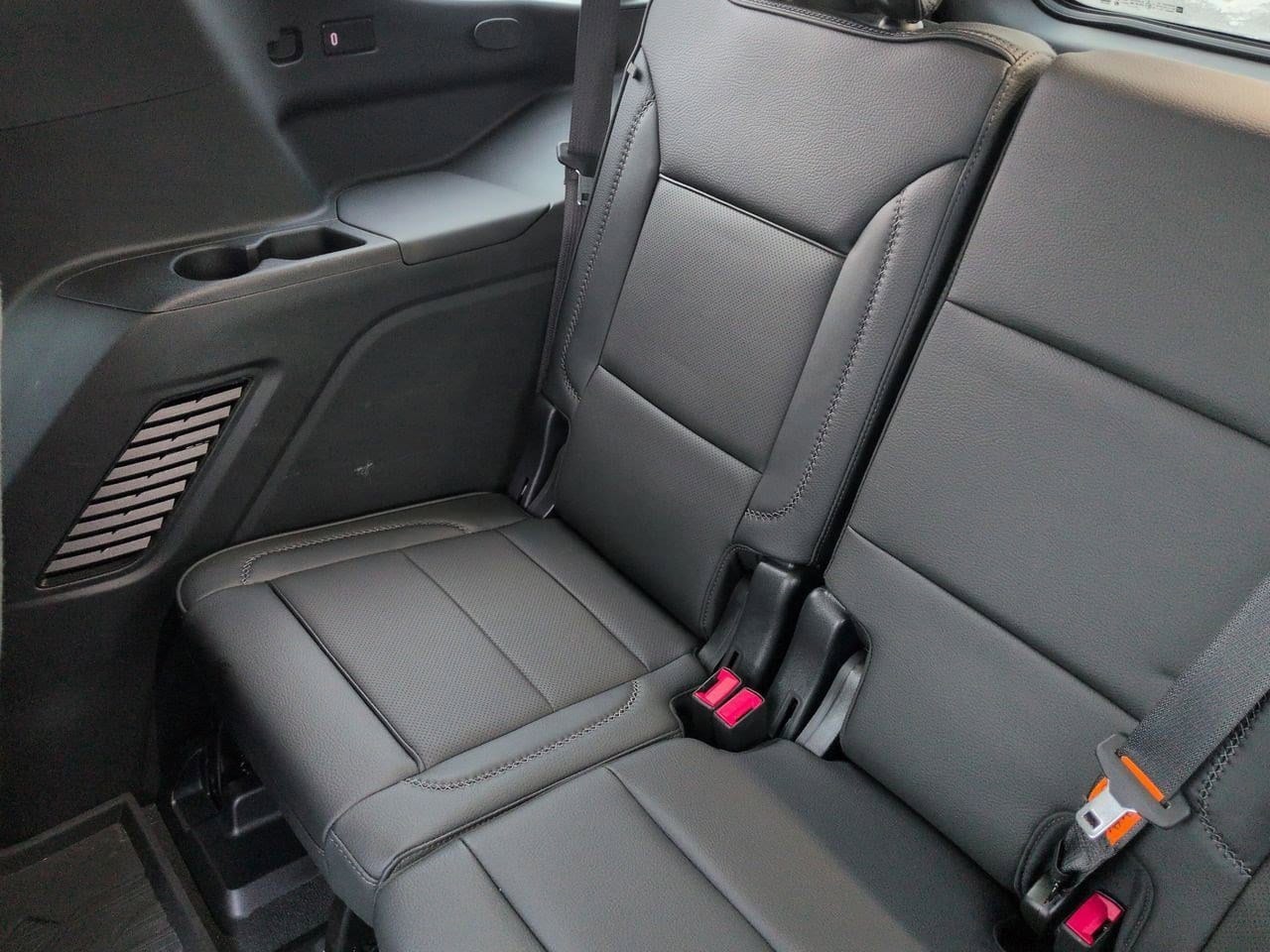 Thumbnail: 2023 GMC Yukon - 22