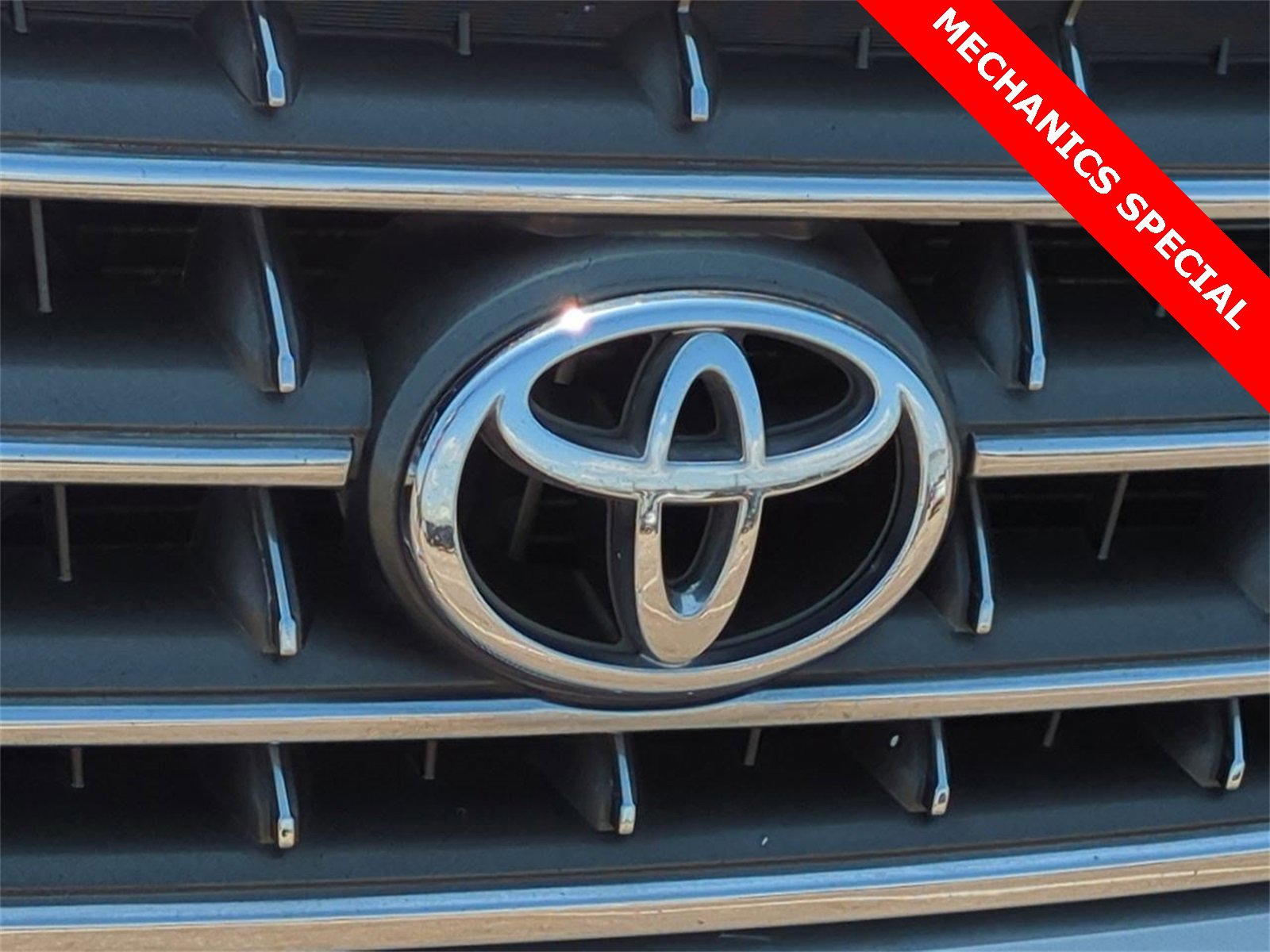 Thumbnail: 2004 Toyota Avalon - 10