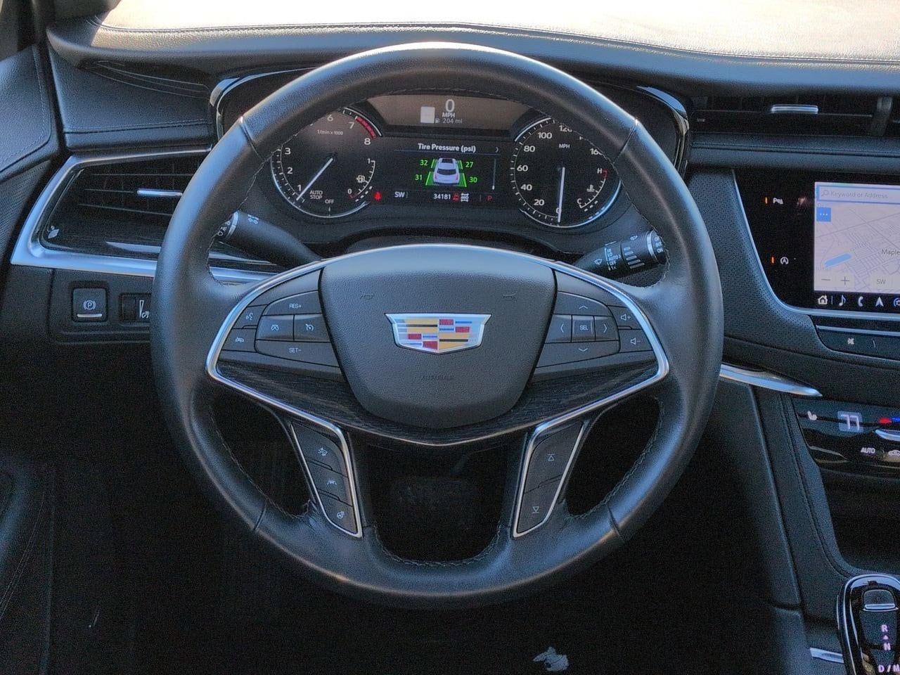 Thumbnail: 2023 Cadillac XT5 - 24