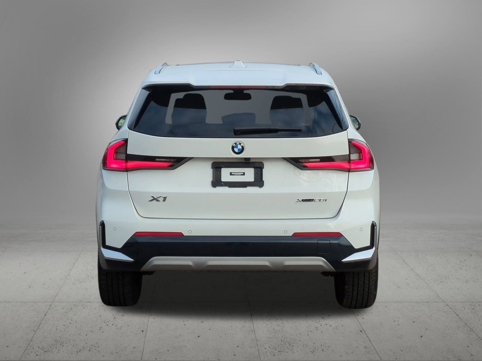 Thumbnail: 2023 BMW X1 - 5