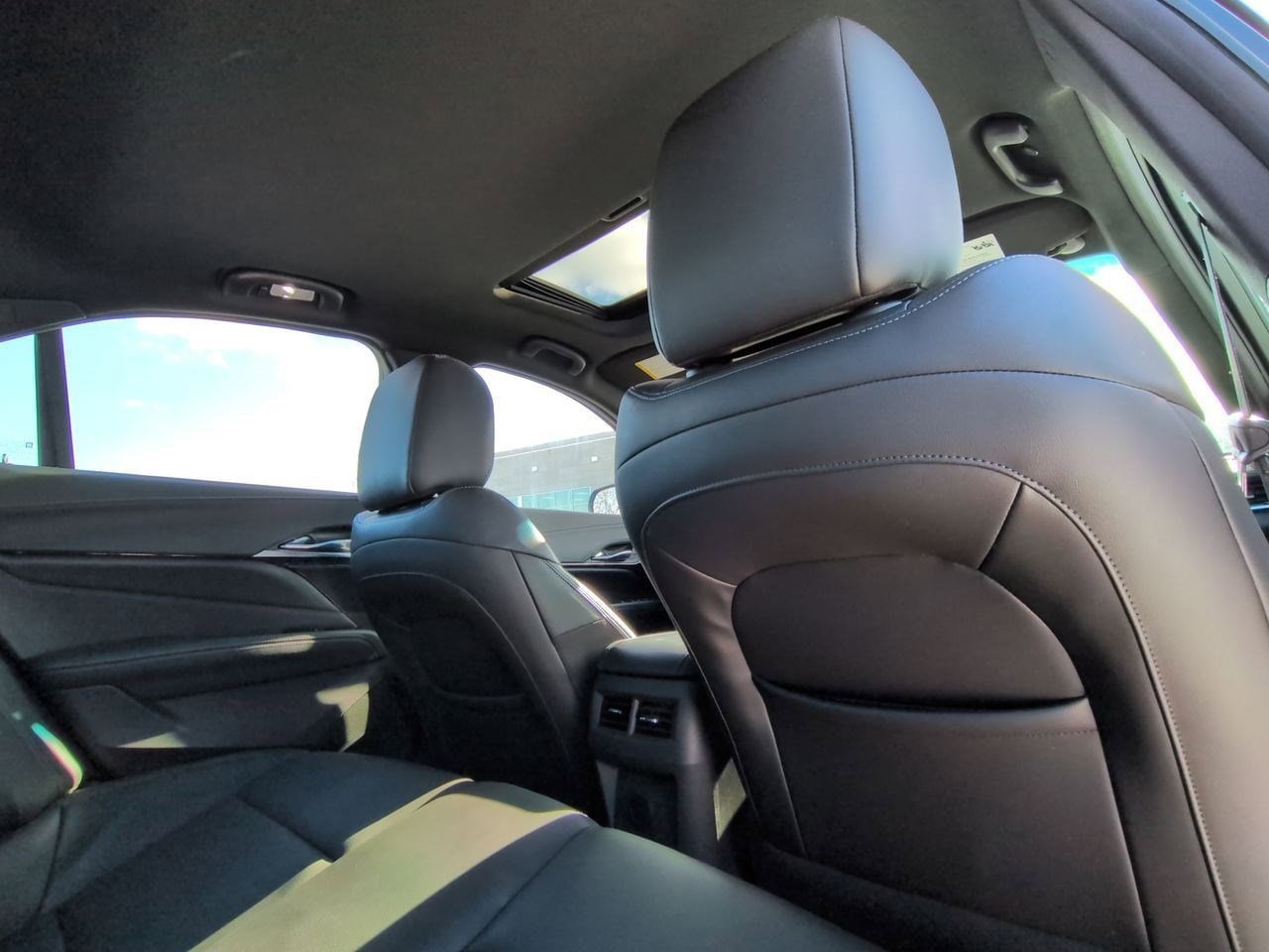 Thumbnail: 2023 Cadillac CT4 - 18