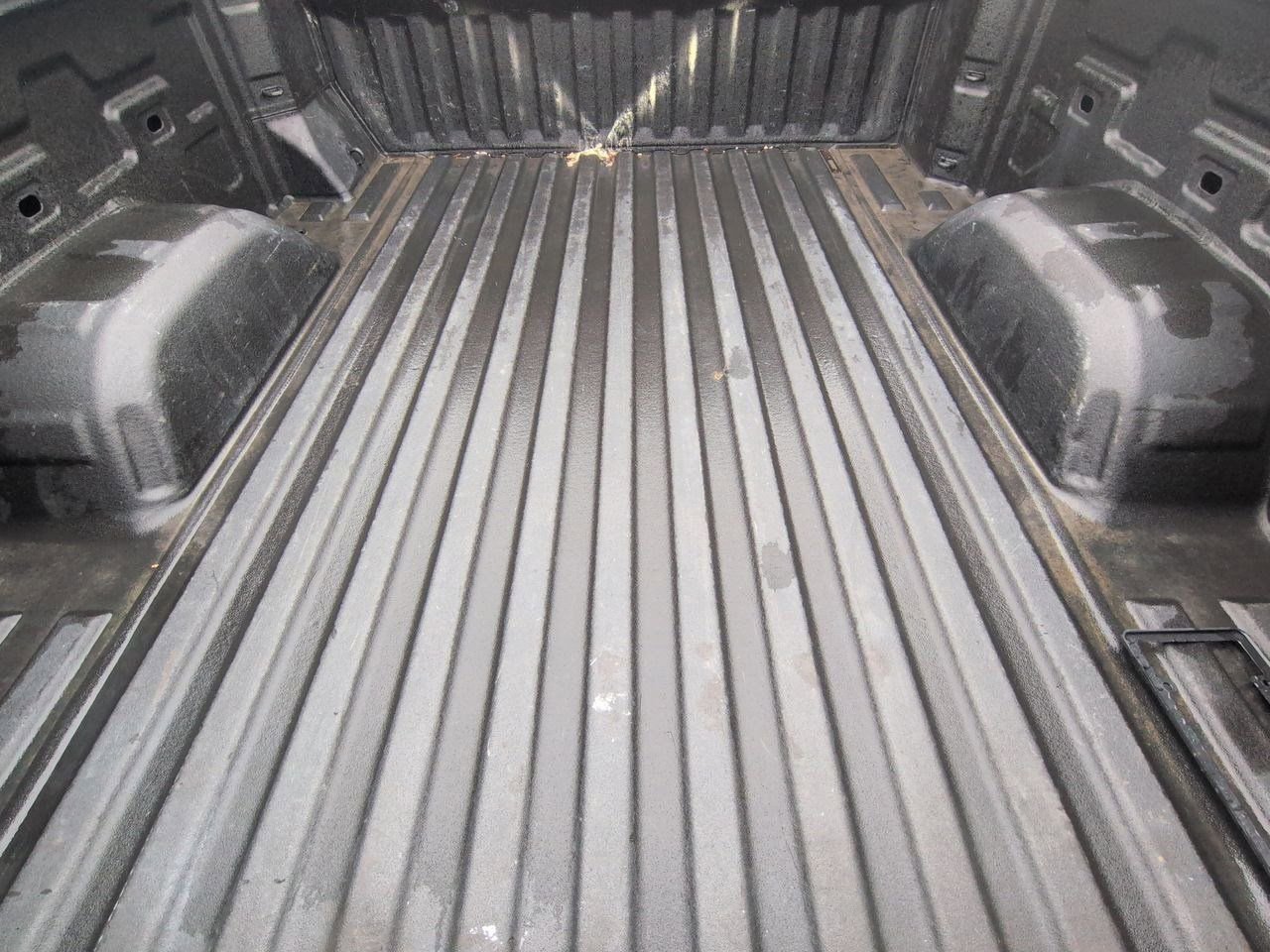 Thumbnail: 2023 Chevrolet Silverado 1500 - 33