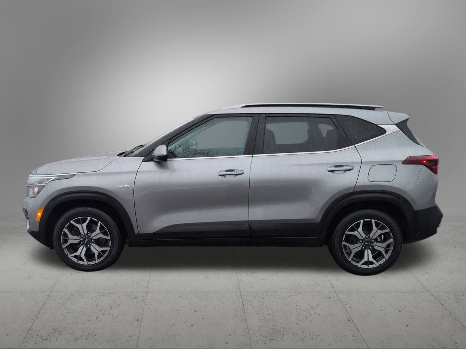 Thumbnail: 2021 Kia Seltos - 3