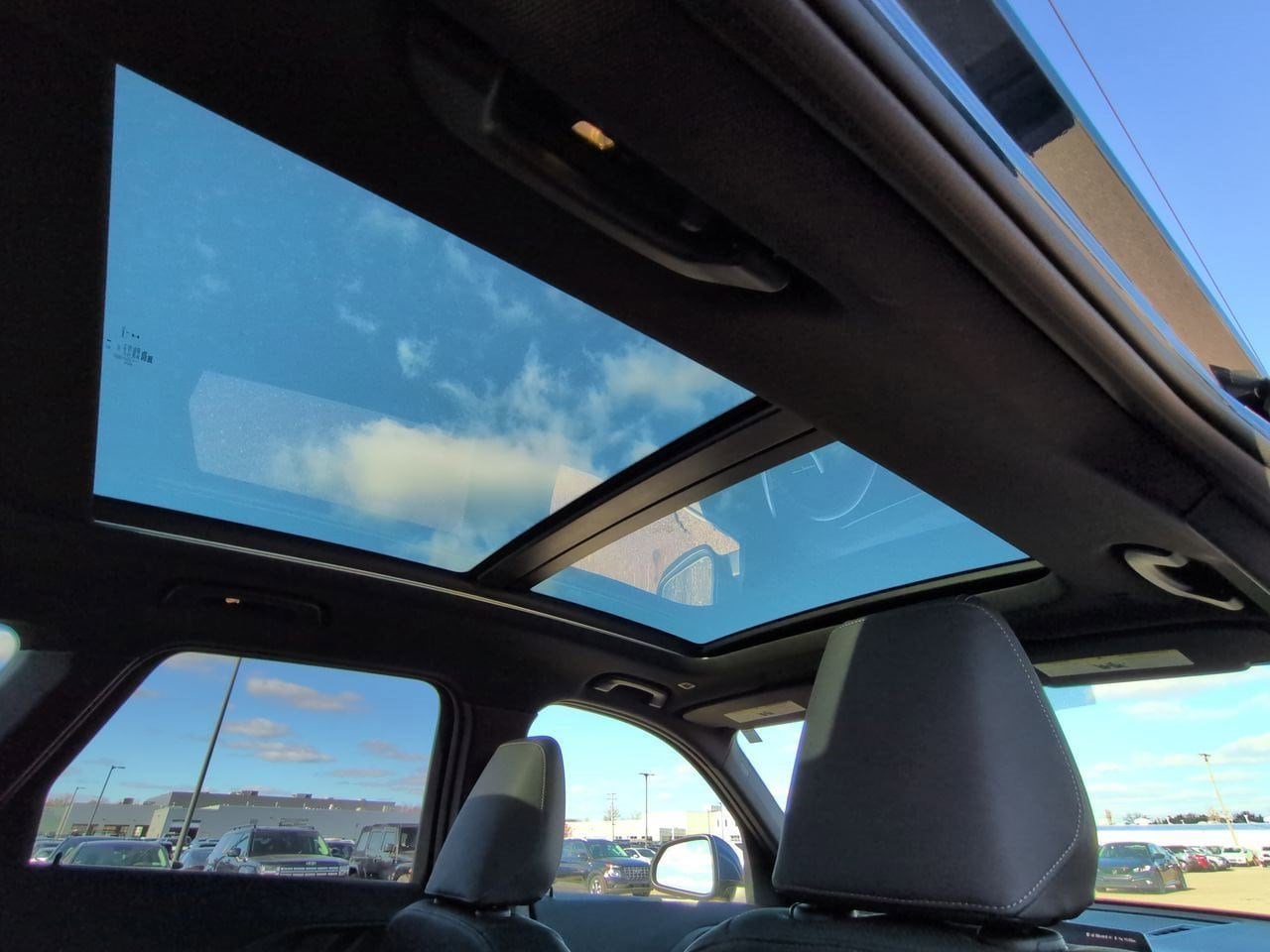 Thumbnail: 2023 BMW X1 - 21