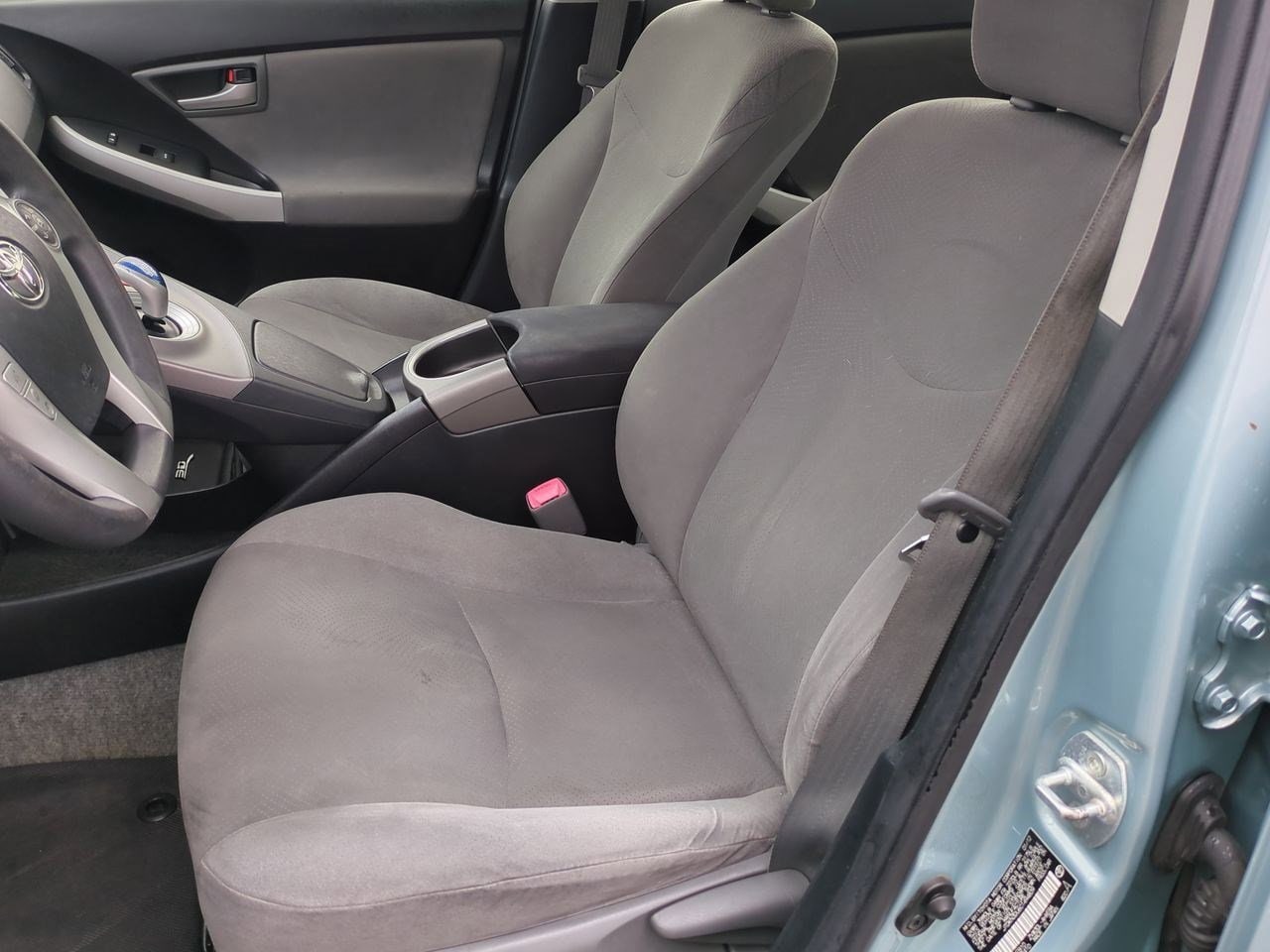 Thumbnail: 2012 Toyota Prius - 15