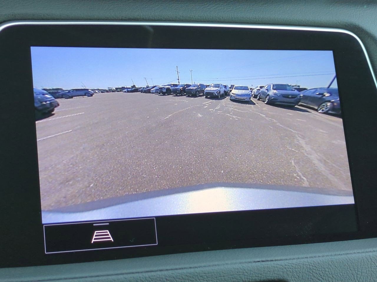 Thumbnail: 2023 Cadillac XT4 - 29