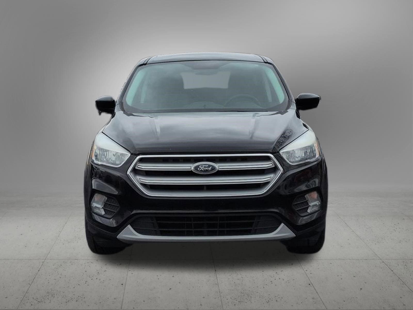 Thumbnail: 2017 Ford Escape - 9