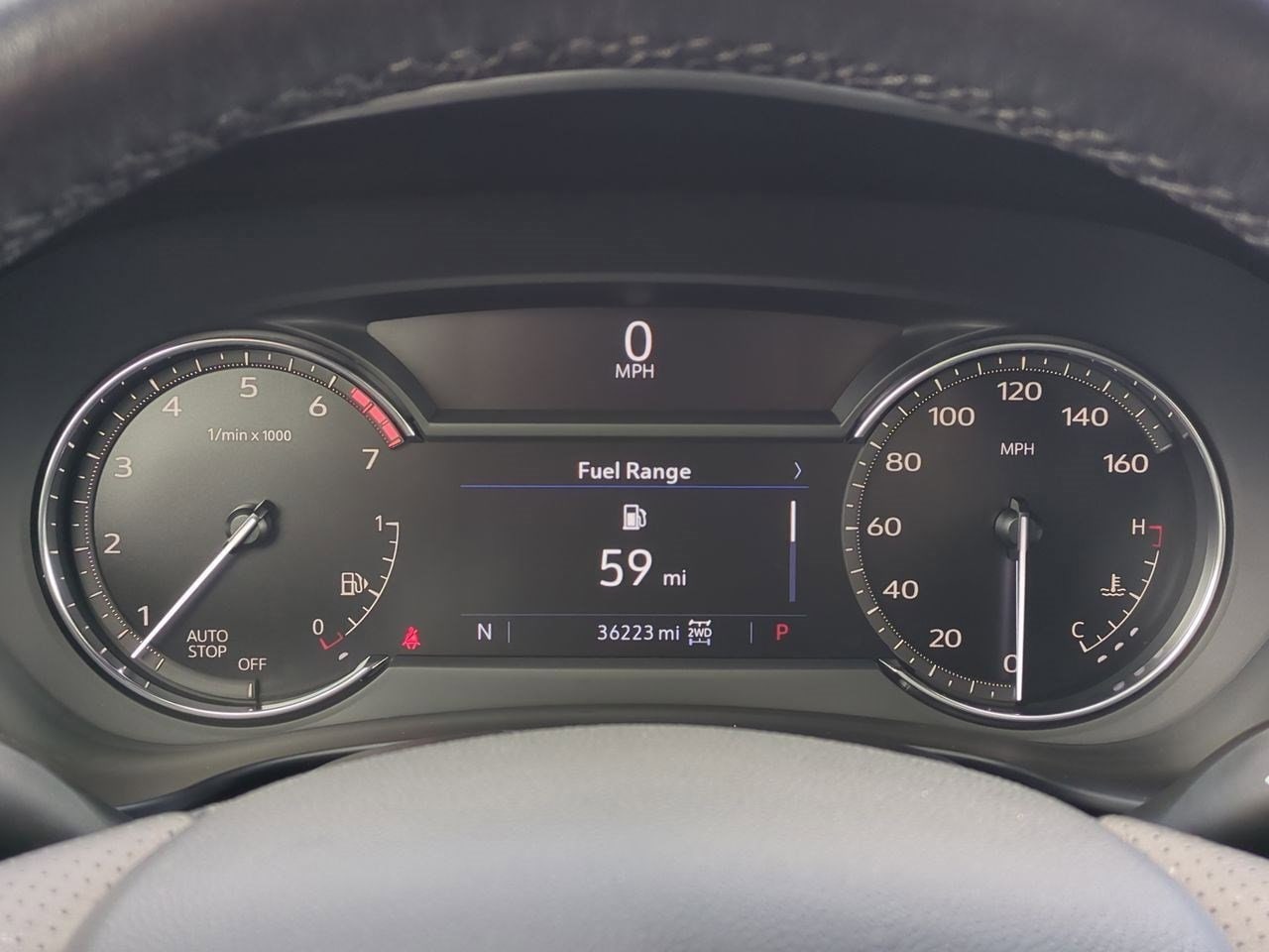 Thumbnail: 2023 Cadillac XT4 - 32