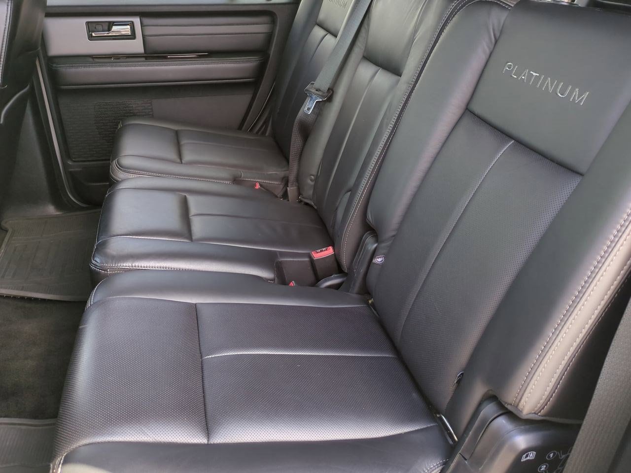 2017 Ford Expedition Platinum 19